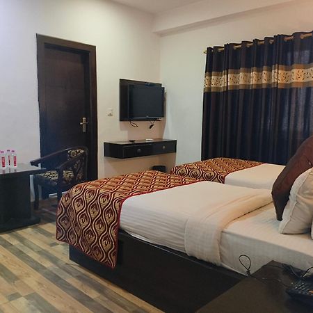 Hotel Samovar By Goyal Hotel Agra  Dış mekan fotoğraf